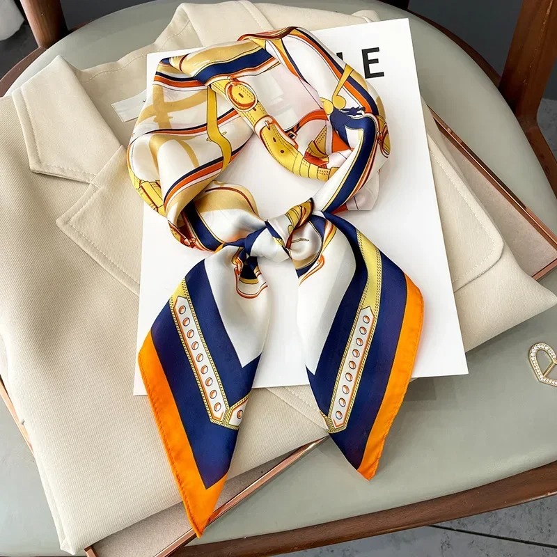 Luxury Bags Designer - 高級デザインスキニーシルクスクエアスカーフ女性チェーンプリントスカーフネッカチーフレディソフトサテンヘアバンドヘッドヒジャブバッグリボンギフト