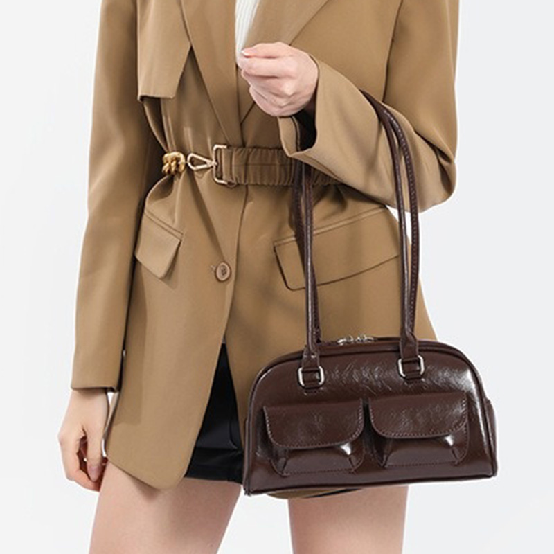 Luxury Bags Girls - レディースカジュアル多用途ソリッドショルダーバッグ女性韓国複数ポケットハンドバッグ女の子シックな高級デザイナーボウリングバッグ
