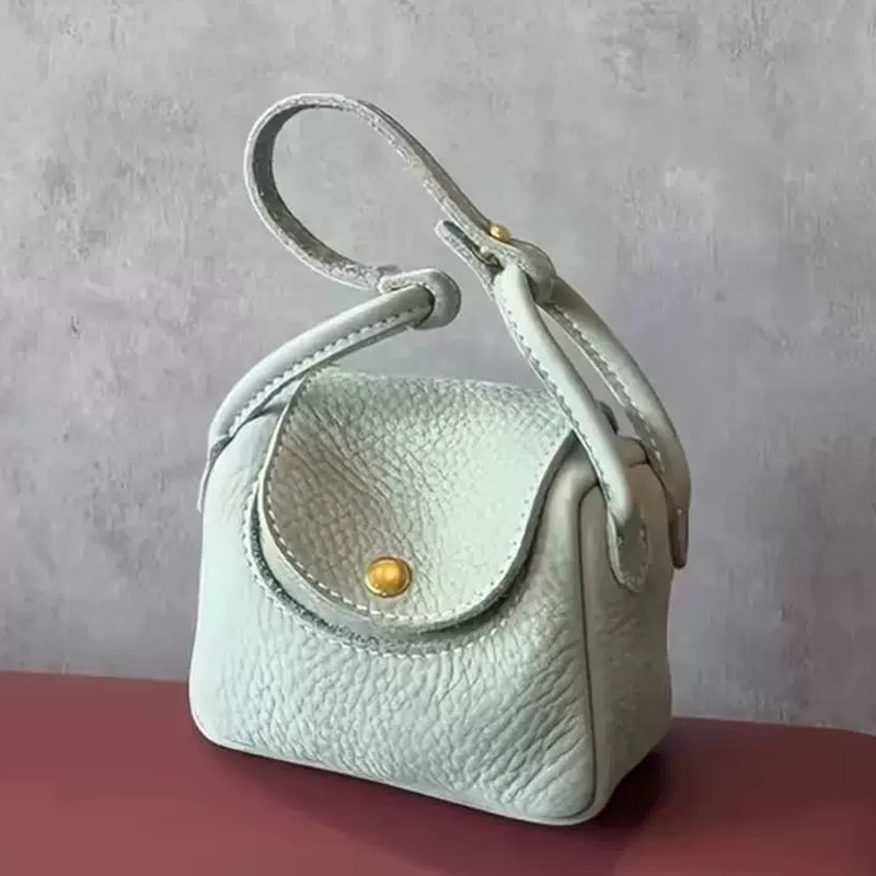 Luxury Bags Designer - ファッショナブルで超可愛いミニボックスバッグ レディース向け 高級デザイナーハンドバッグ パース 2026年新作 PUグレイン