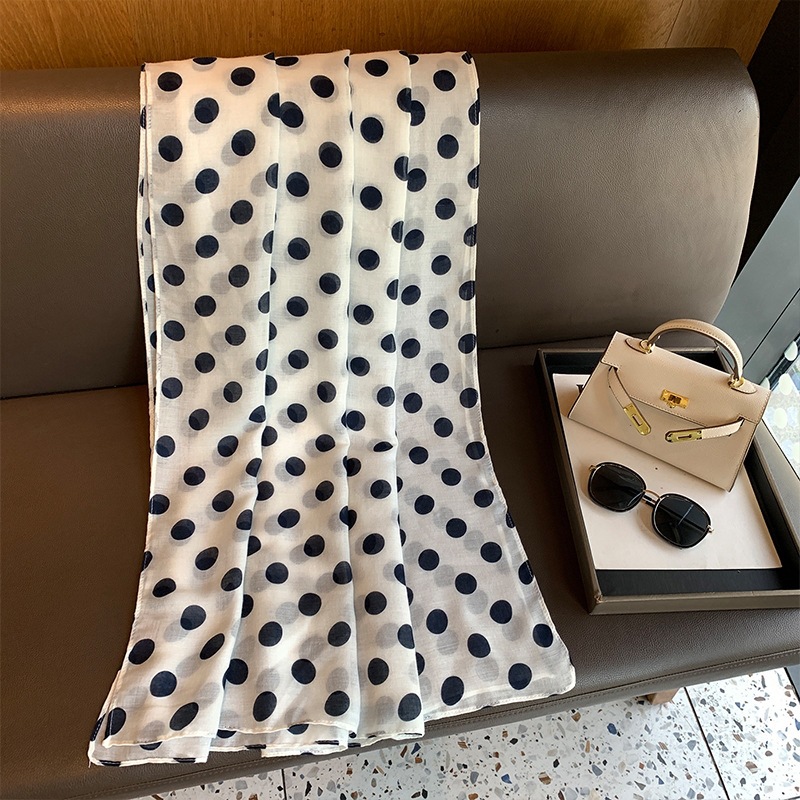高級ソリッドスカーフヒジャブターバンネッカチーフヘッドスカー - Luxury Bags For Summer のレビューと価格