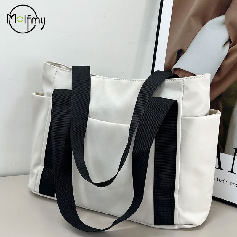 ナイロン製女性用ショルダーハンドバッグ,単色,ラグジュアリー - Luxury Bags Collection のレビューと価格