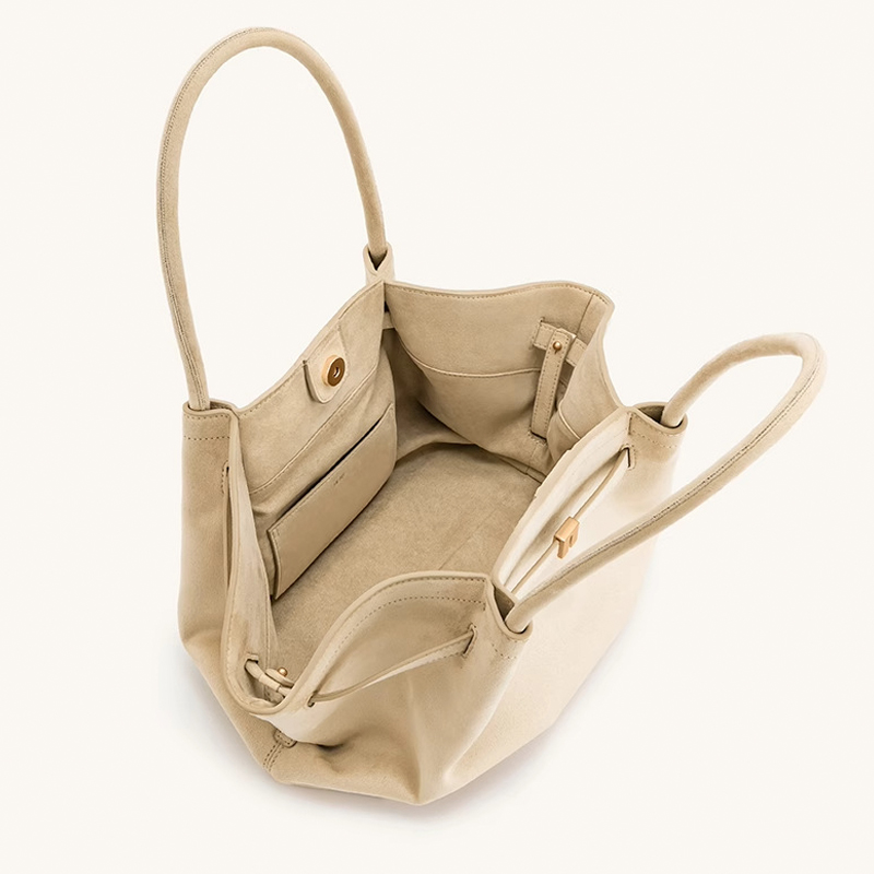JW PEI Hana クワイエットラグジュアリー トラペー - Luxury Bags Quiet のレビューと価格