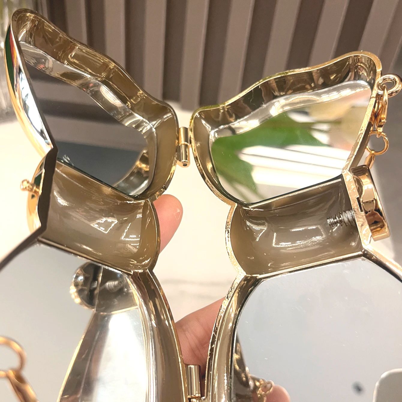 ゴールデンイブニングバッグ財布とハンドバッグ高級デザイナーシ - Luxury Bags Designer のレビューと価格