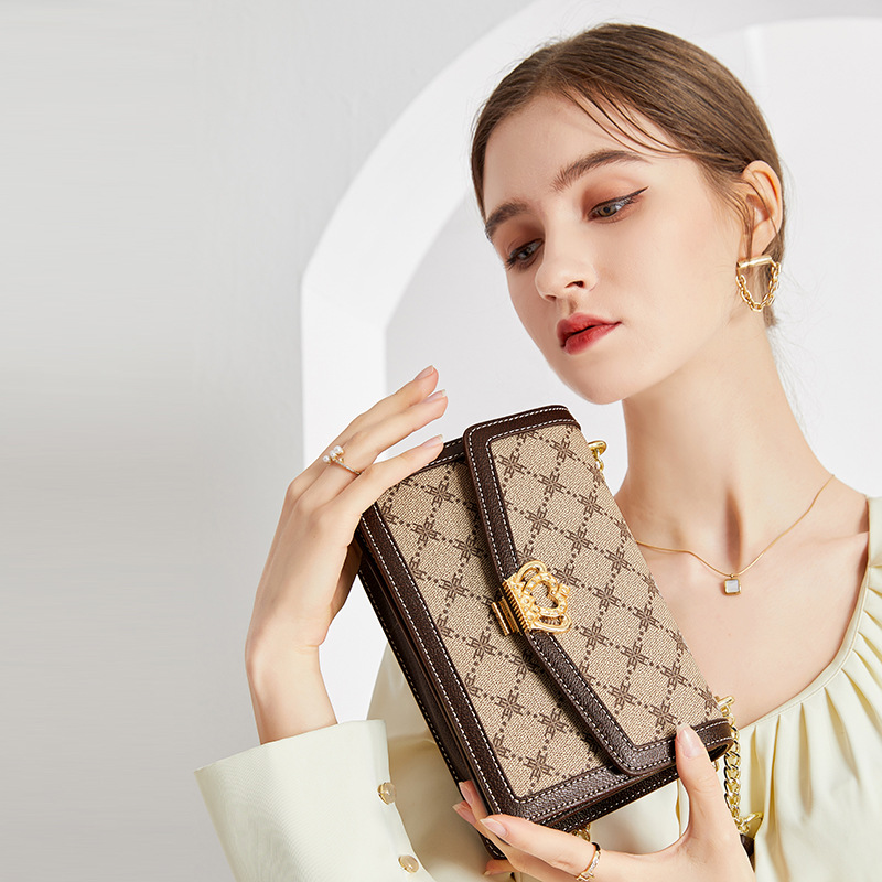 高級デザイナーズブランドのおむつバッグ、女性向けファッショナ - Luxury Bags To Sell のレビューと価格