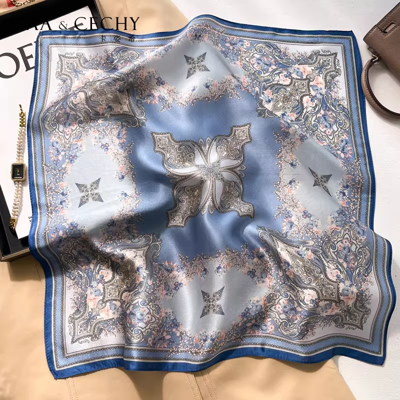 バロック花柄 100% 桑シルク正方形スカーフ 50 センチ - Luxury Bags Office のレビューと価格